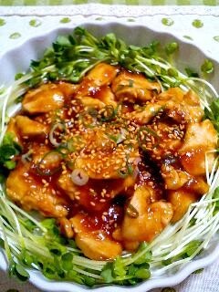 鶏胸肉と焼肉のたれで急ぎの一品^^