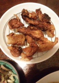 鶏皮のパリパリ焼き