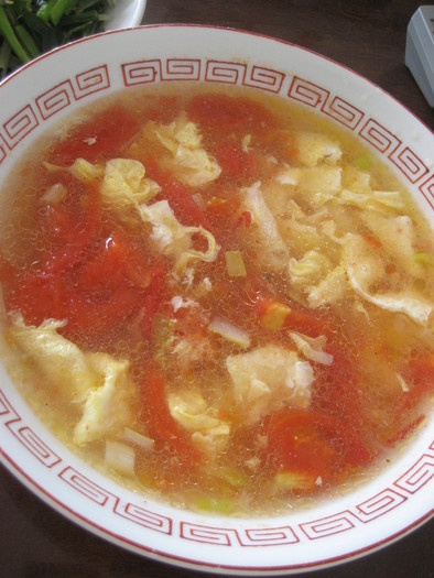 中国の家庭料理☆トマトと卵の中華スープの写真