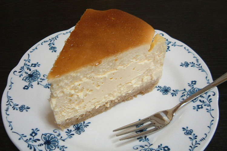 レモン風味のニューヨークチーズケーキ レシピ 作り方 By チュガニュ クックパッド 簡単おいしいみんなのレシピが366万品