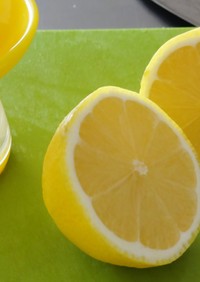 レモンを最大限に搾る方法