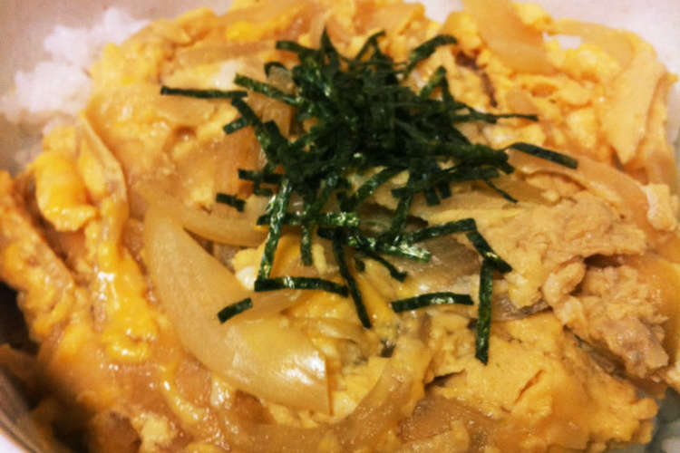 卵と玉ねぎだけ 簡単 節約 たまご丼 レシピ 作り方 By しばちさ クックパッド 簡単おいしいみんなのレシピが351万品