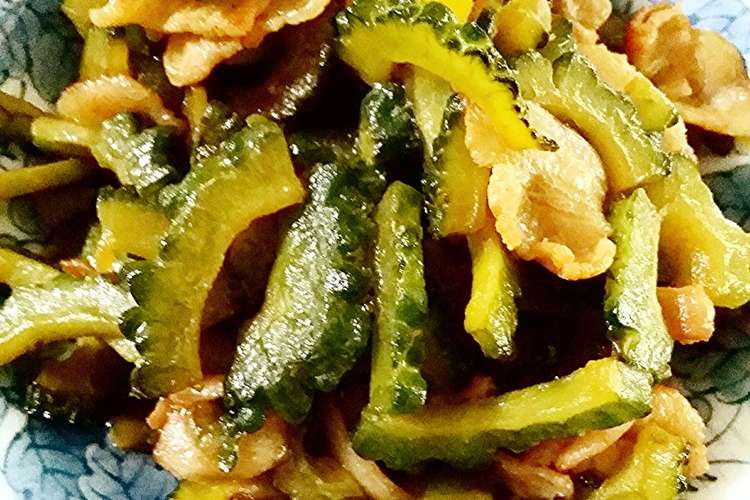 とまらないっ ゴーヤと豚の醤油炒め レシピ 作り方 By ぽてまる太郎 クックパッド 簡単おいしいみんなのレシピが352万品