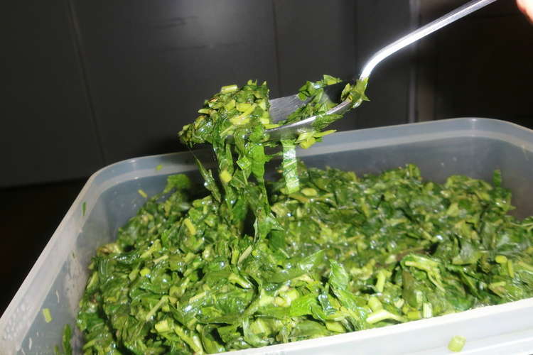 モロヘイヤ 茹でる代わりにレンジで楽々 レシピ 作り方 By Milkman001 クックパッド 簡単おいしいみんなのレシピが376万品