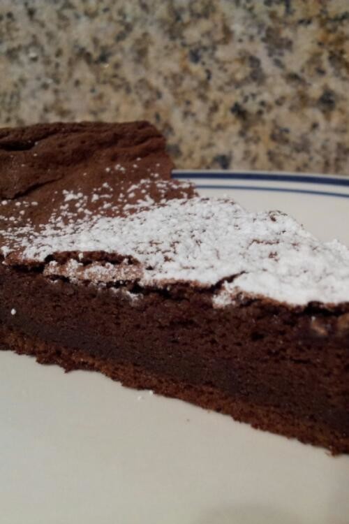 粉なしチョコレートケーキの画像