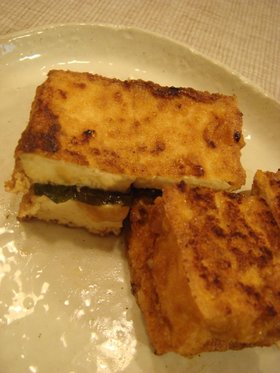 大葉にんにく醤油で厚揚げ&チーズ