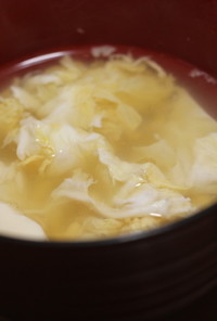 豆腐とコーンのふわふわ玉子スープ（和風）