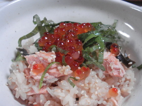 鮭の土鍋ご飯