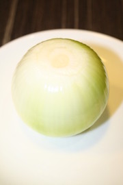 ♡簡単・玉ねぎの皮のむき方♡の写真