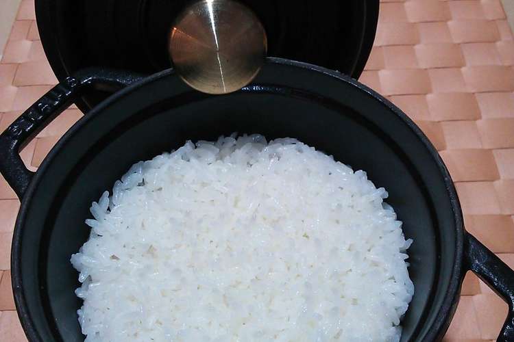 ストウブご飯 簡単１合 14cm レシピ 作り方 By Marimokko3 クックパッド 簡単おいしいみんなのレシピが352万品