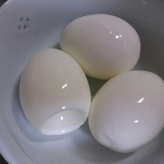 ゆで卵の簡単殻むき方法
