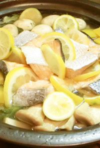 レモンとカボスの鮭鍋