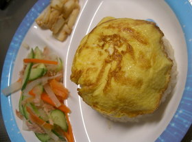 息子のごはん(オムライス)