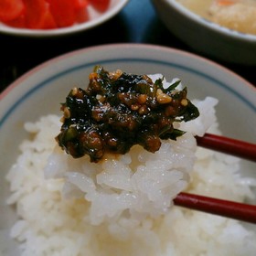ご飯が止まらない!人参の葉っぱみそ!
