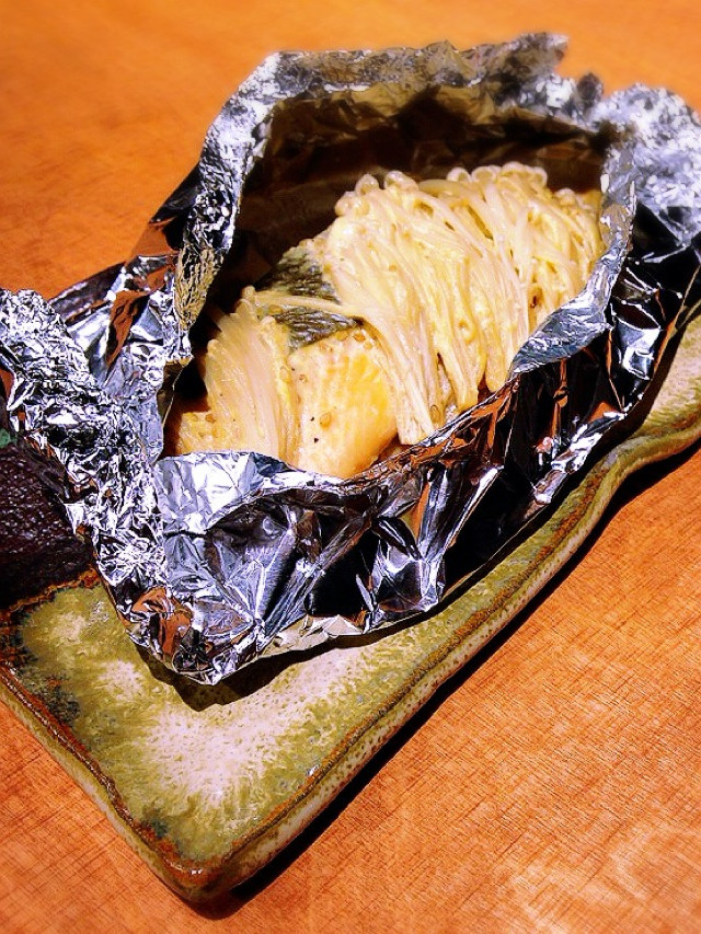 フライパンで！生秋鮭のマヨ味噌ホイル焼きの画像