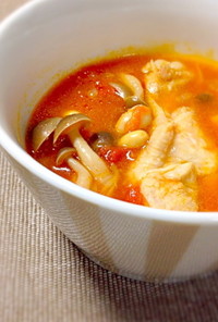 鶏豆しめじの健康トマトスープ