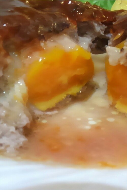 冷凍卵で・黄身がとろけるハンバーグの画像
