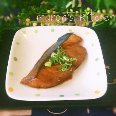 フライパンで簡単♡ブリの生姜照り焼きの写真