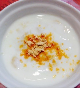 離乳食中期 バナナヨーグルトきな粉がけ