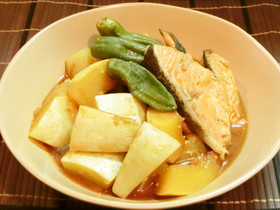 鮭と南瓜と福耳とうがらしのみそ煮
