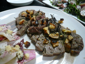 牛肉のタリアータ♪ワインに是非!