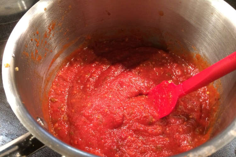 トマトペーストで簡単ピザソース レシピ 作り方 By もかまあいな クックパッド