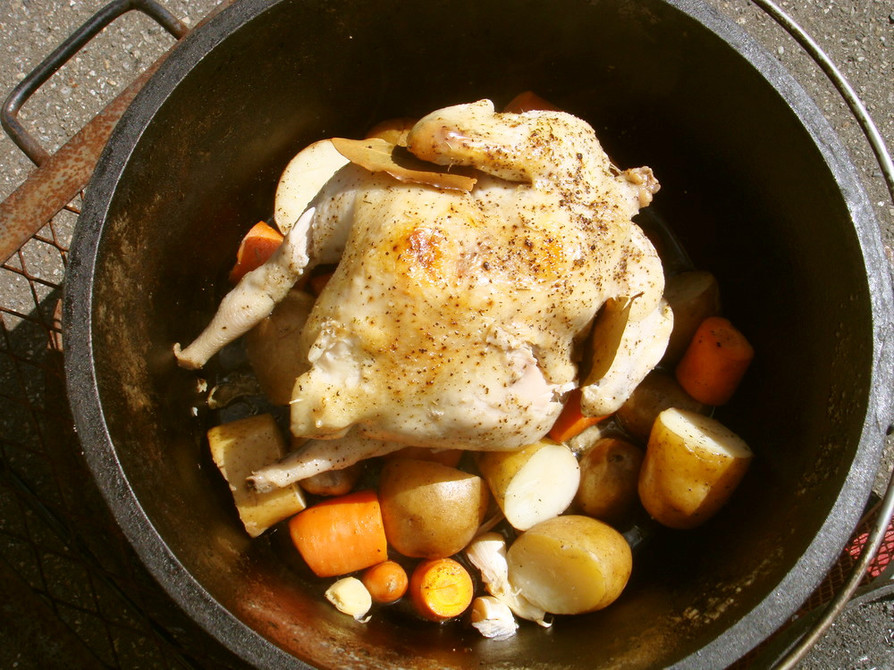 簡単丸鶏りダッチオーブン焼きの画像