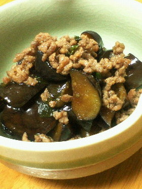 茄子とひき肉の甘辛炒め煮