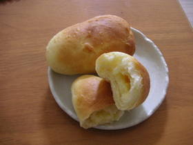 クリームパン