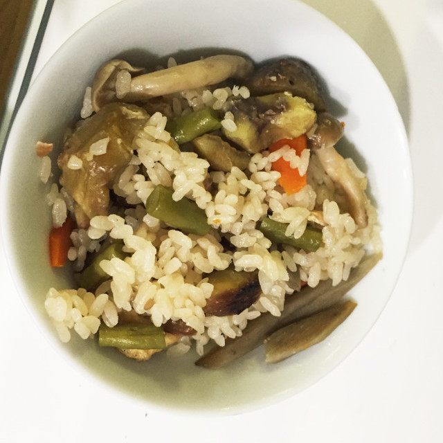 うどんスープで簡単五目炊き込みご飯 甘栗 レシピ 作り方 By ソニックあかり クックパッド