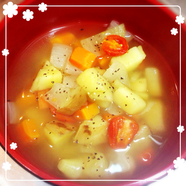 黄金千貫芋と野菜の優しいほっこりスープ♪の画像