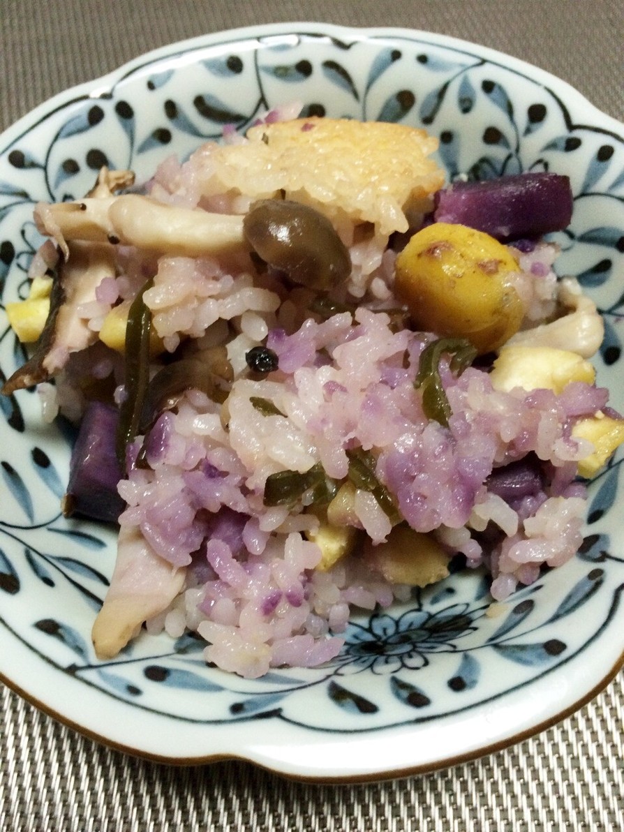 材料入れるだけ・炊飯器で紫芋の栗ご飯☆の画像