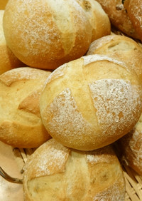 簡単★シンプルなプチパン（基本のパン）