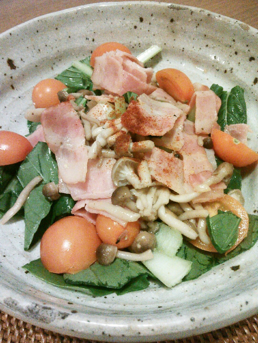 小松菜とベーコン温冷サラダの画像