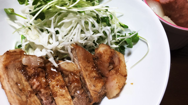 厚切り豚ロース肉のスタミナ生姜焼き レシピ 作り方 By Ayumi Fksm クックパッド 簡単おいしいみんなのレシピが350万品