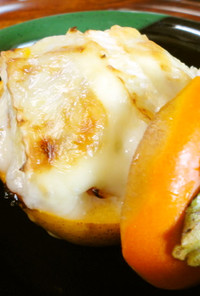 柿とカマンベールチーズのグラタン