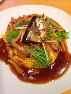 骨まで食べれる秋刀魚のオムライス