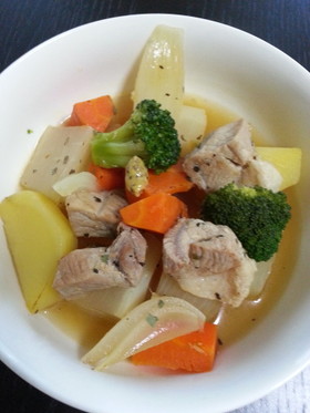 豚肩肉のポトフ