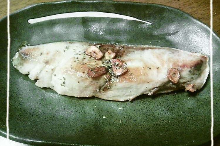 ぶりのガーリックバジル焼き レシピ 作り方 By 藤きき子 クックパッド 簡単おいしいみんなのレシピが362万品