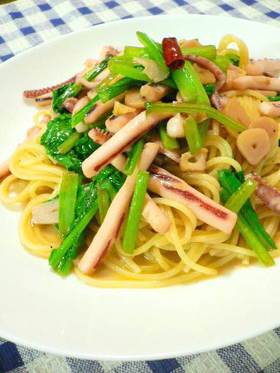 一夜干しのイカと小松菜のスパゲッティ-