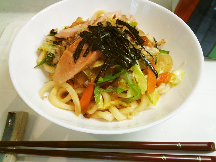 簡単☆焼きうどん　魚肉ソーセージでね♪の画像