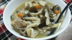 脂肪燃焼ぽかぽか鶏しょうがスープ