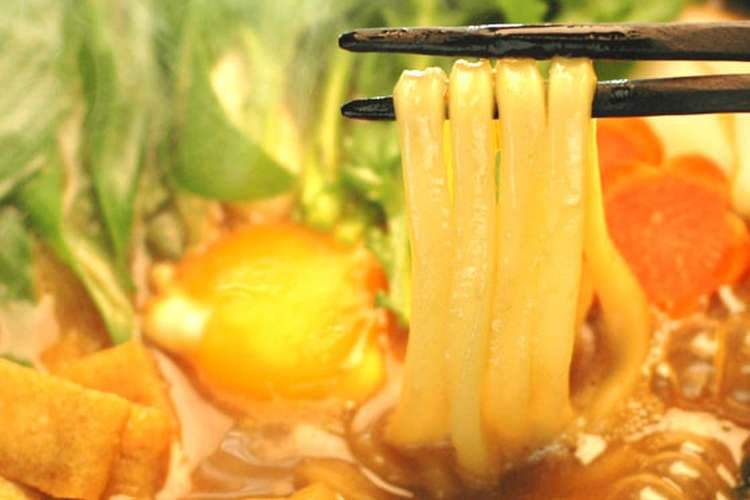 讃岐うどんで名古屋名物味噌煮込みうどん レシピ 作り方 By さぬきうどんの亀城庵 クックパッド