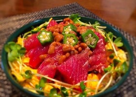 納豆マグロ丼