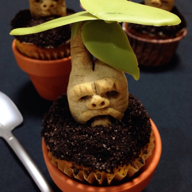 ハロウィン マンドレイクカップケーキ レシピ 作り方 By オマールえび子 クックパッド