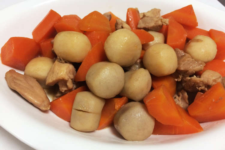 簡単 冷凍里芋と鶏肉とにんじんの煮物 レシピ 作り方 By ずぼらなn クックパッド