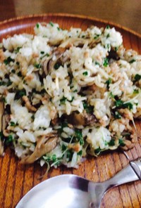 舞茸と挽肉、ブロッコリースプラウトの炒飯