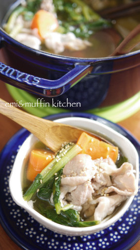 簡単鍋スープ♪小松菜と豚肉の中華風♡鍋の画像