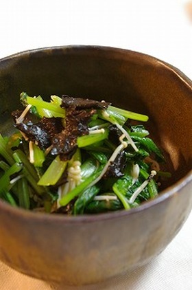 食物繊維もたっぷり 小松菜の磯辺和え
