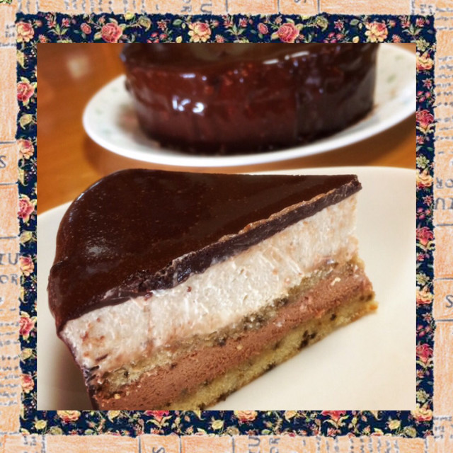 栗とチョコのムースケーキの画像